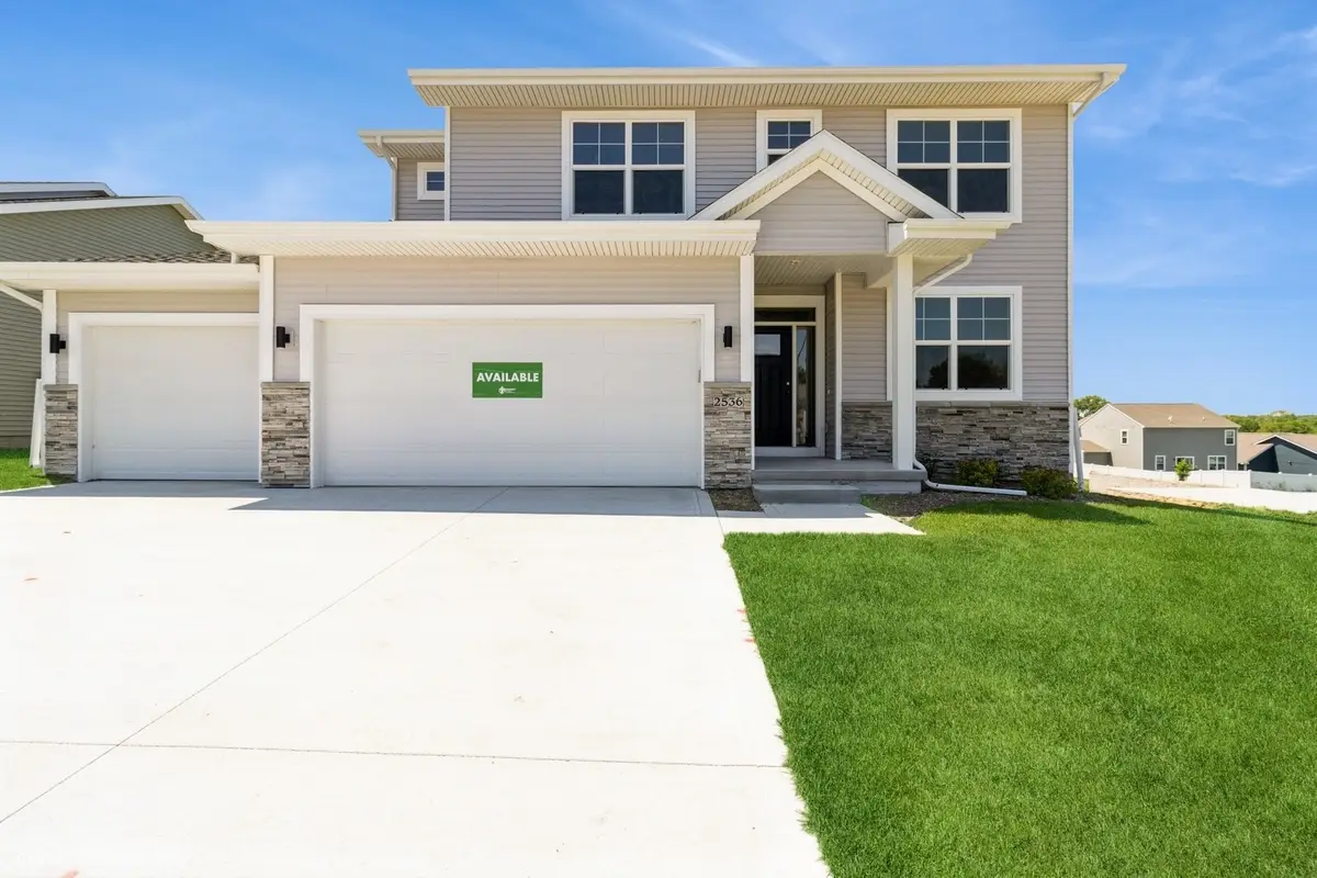 2536 E 50th Court, Des Moines, IA 50317 - #1