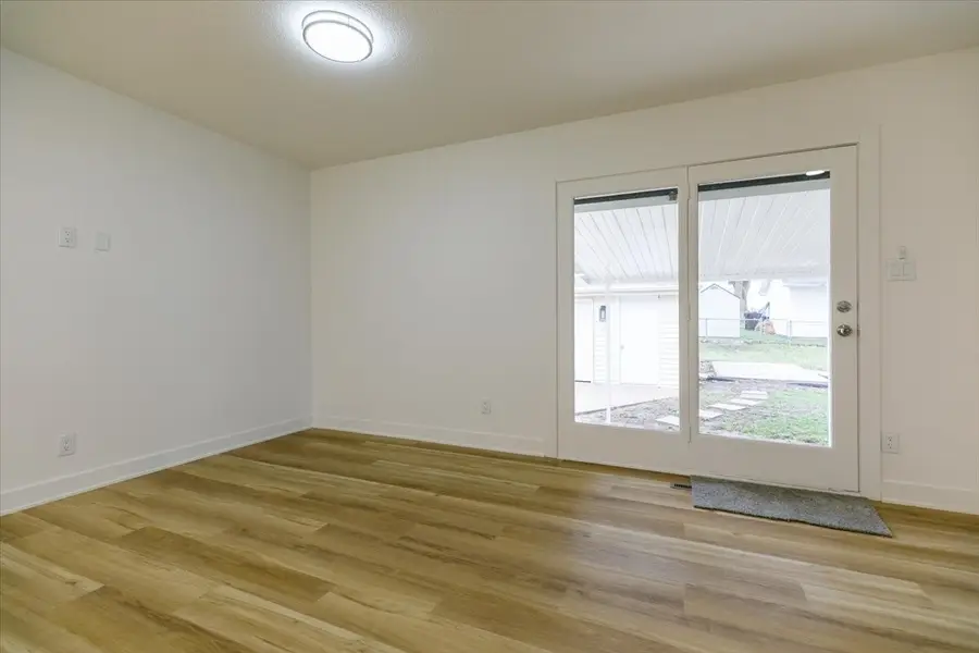 4412 63rd Street, Urbandale, IA 50322 - #3