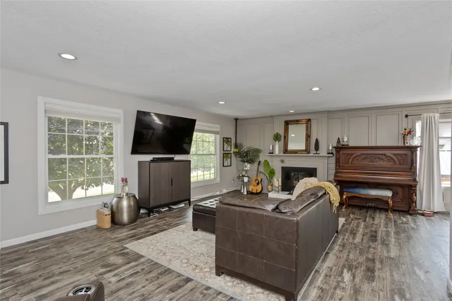 1422 19th Street, West Des Moines, IA 50265 - #3