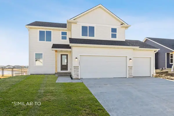 236 NE Wildflower Drive, Pleasant Hill, IA 50327