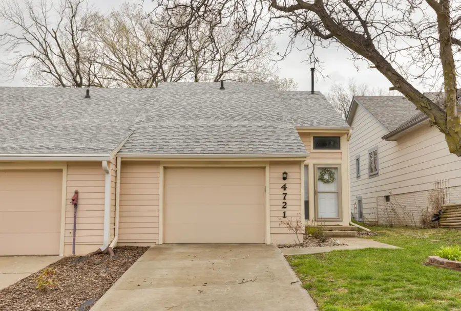 4721 71st Street, Urbandale, IA 50322 - #3