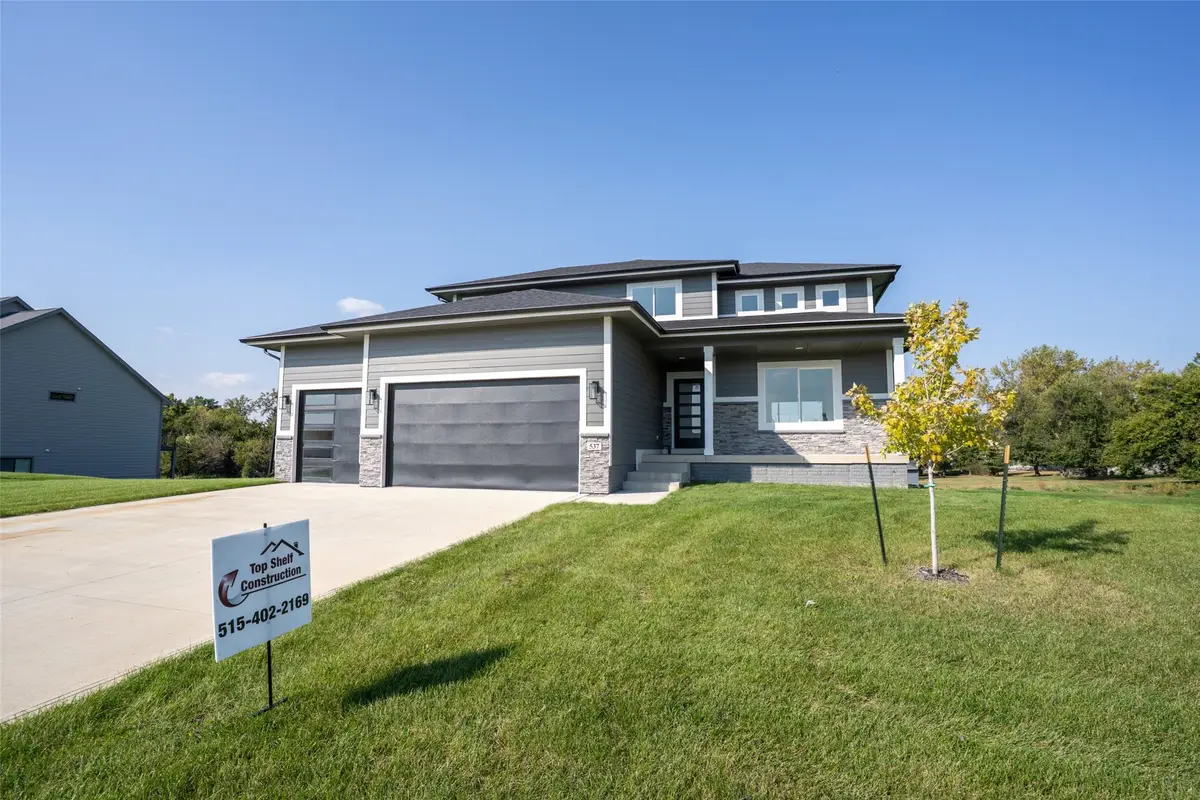 537 SE Walnut Woods Drive, West Des Moines, IA 50265 - #1