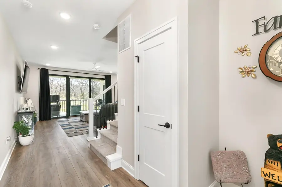 14143 Wilden Drive, Urbandale, IA 50323 - #2