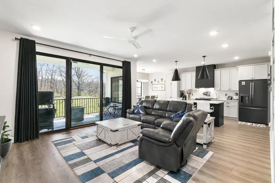 14143 Wilden Drive, Urbandale, IA 50323 - #3