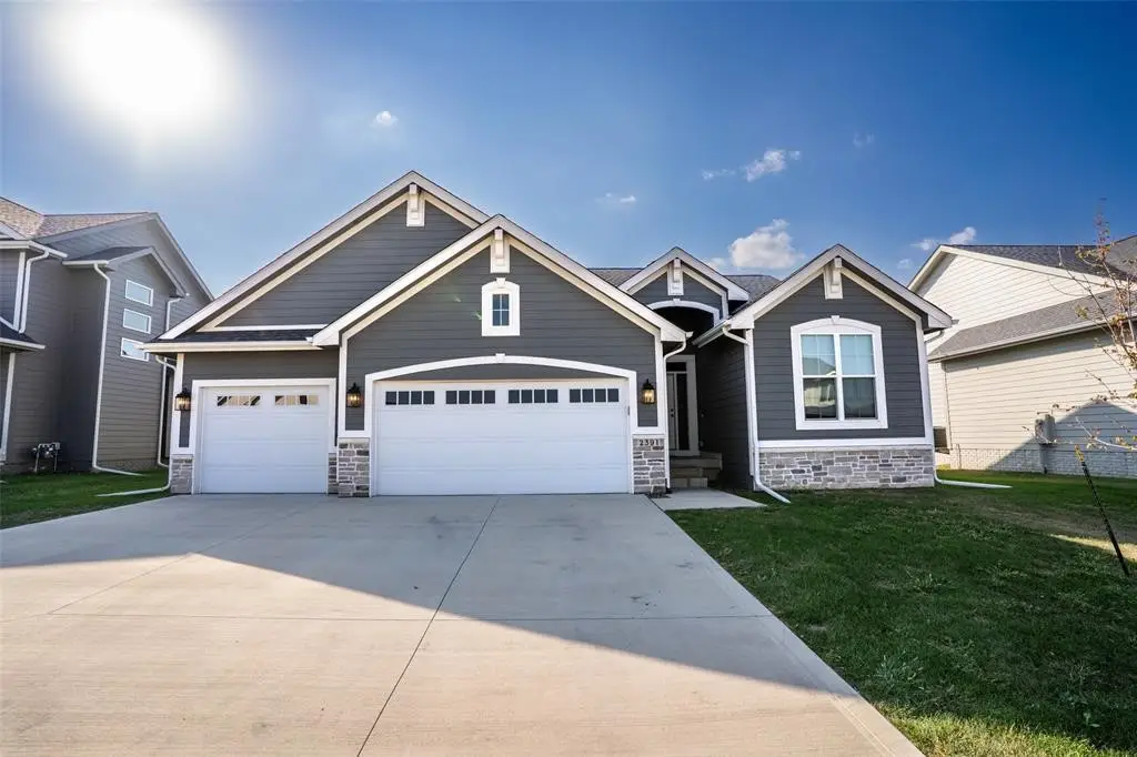 2391 SE 5th Street, West Des Moines, IA 50265 - #1