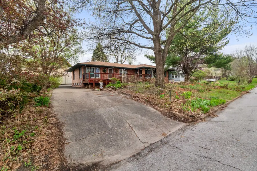 3509/3511 Keyes Drive, Des Moines, IA 50315 - #2