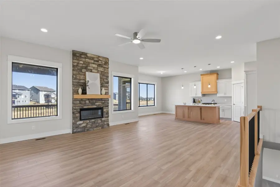 135 NW Alderleaf Drive, Waukee, IA 50263 - #3