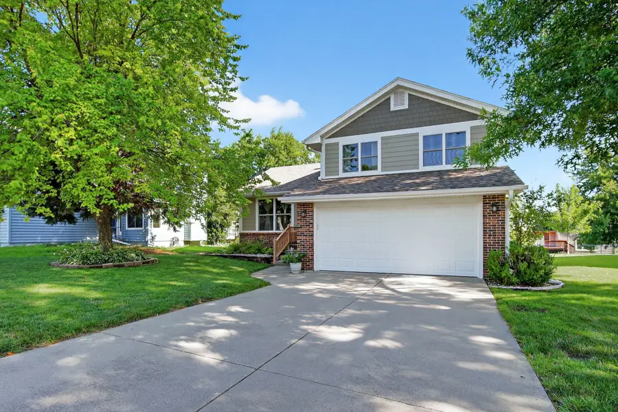 4707 Palm Avenue, Des Moines, IA 50310 - #2