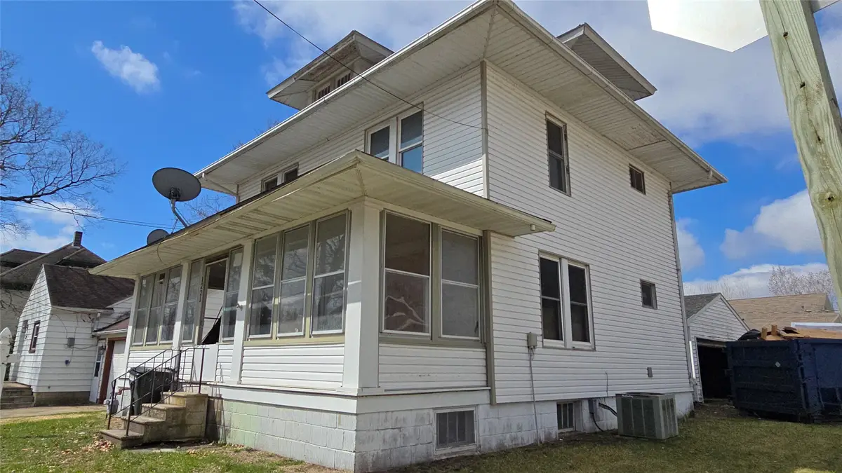 1221 4th Street, Gilbertville, IA 50634 - #1