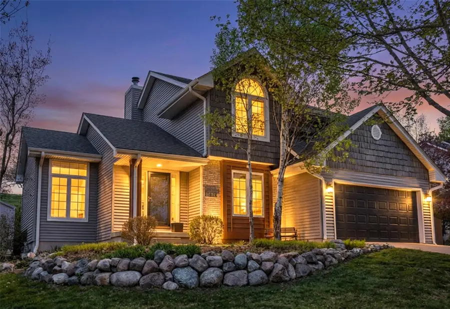 1013 Ridgewood Court, West Des Moines, IA 50265 - #2