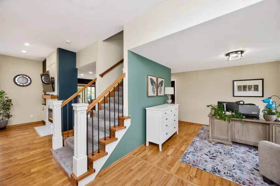 1013 Ridgewood Court, West Des Moines, IA 50265 - #3