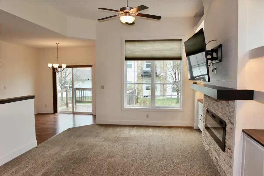 2808 Roxboro Drive, Ames, IA 50010 - #3