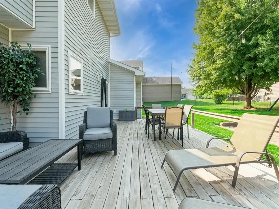 1005 E Lincoln Avenue, Indianola, IA 50125 - #2