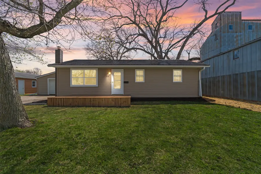 330 N Avenue, Nevada, IA 50201 - #2