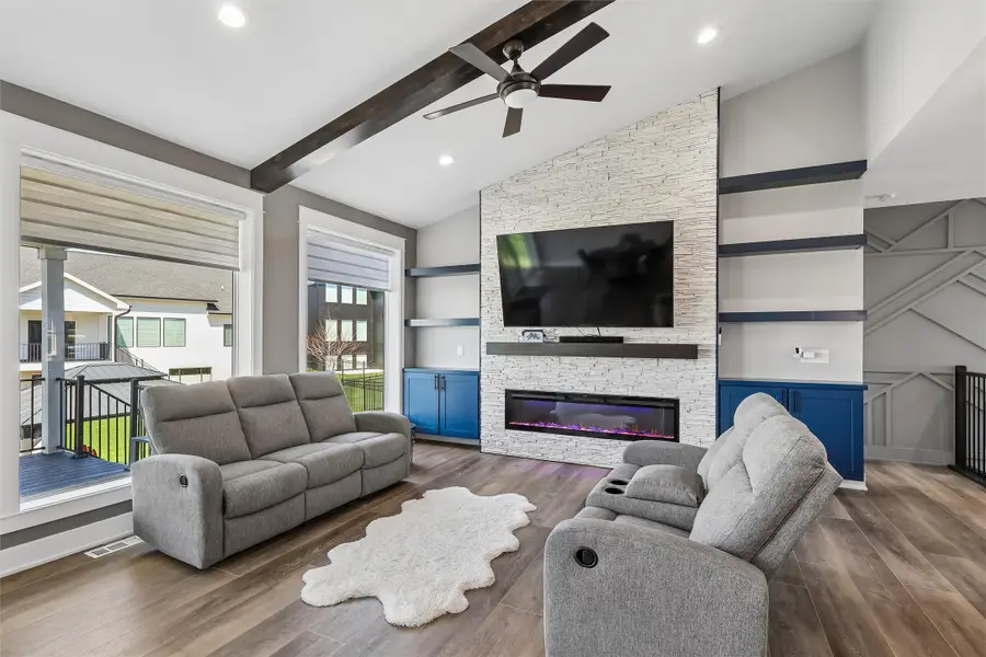 5010 147th Street, Urbandale, IA 50323 - #2