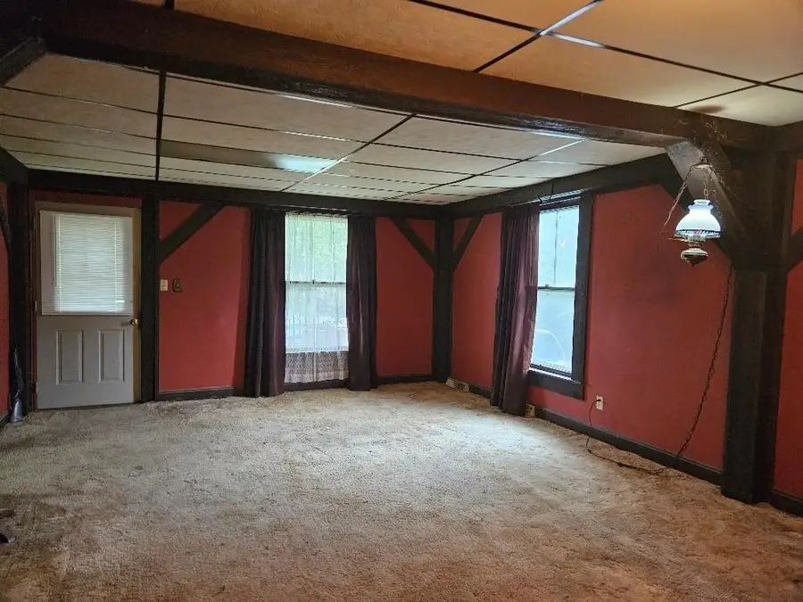 303 S Central Avenue, Allerton, IA 50008 - #3