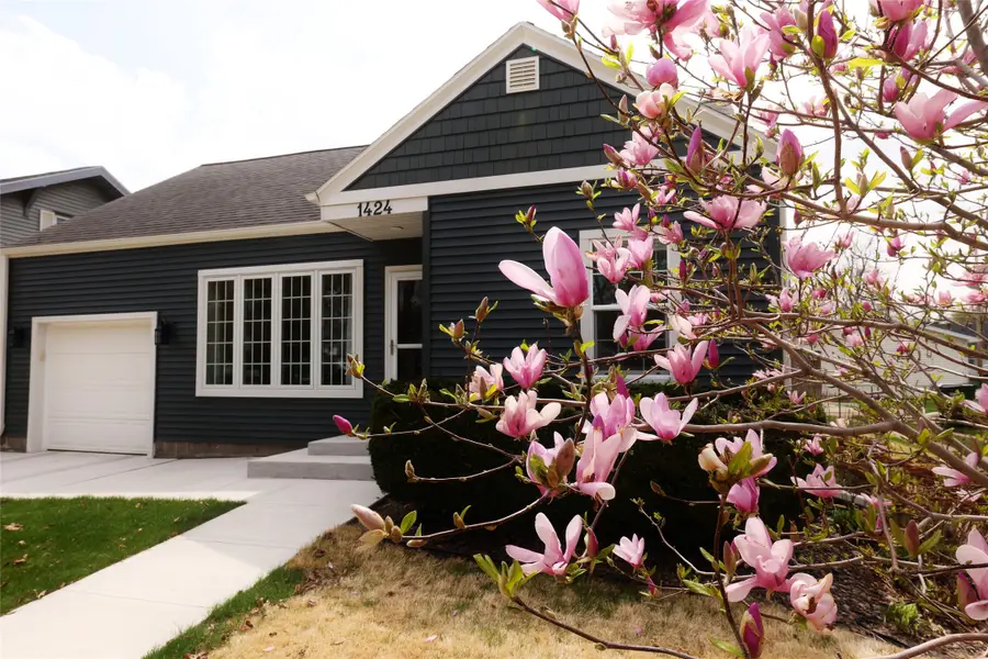 1424 1st Street, Boone, IA 50036 - #3