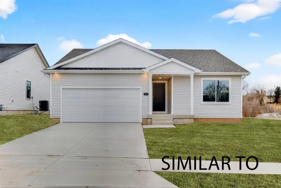 4275 Grover Woods Lane, Des Moines, IA 50317 - #2