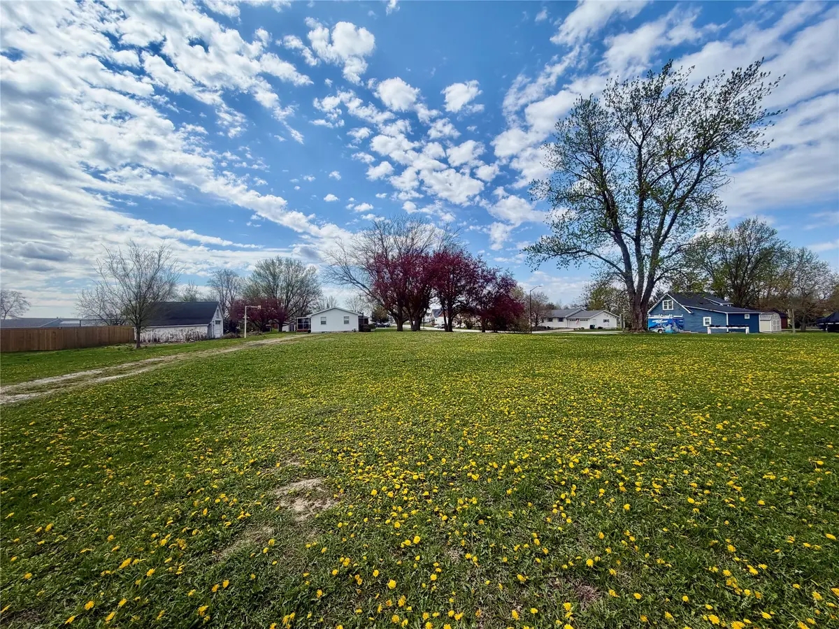 102 E Division Street, Ogden, IA 50212 - #1