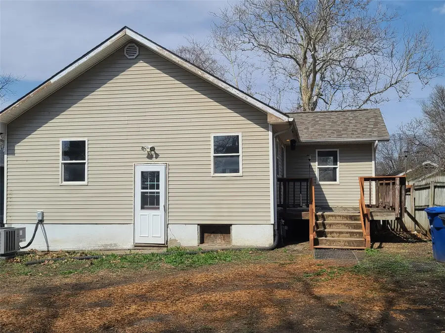 1130 Garden Avenue, Des Moines, IA 50313 - #3