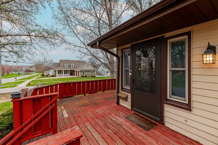 600 E 4th Street N, Newton, IA 50208 - #3