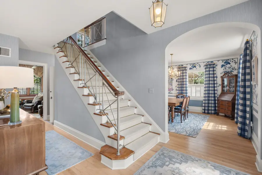 4917 Harwood Drive, Des Moines, IA 50312 - #2