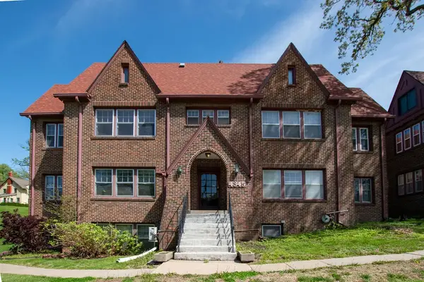 4345 Grand Avenue #3, Des Moines, IA 50312
