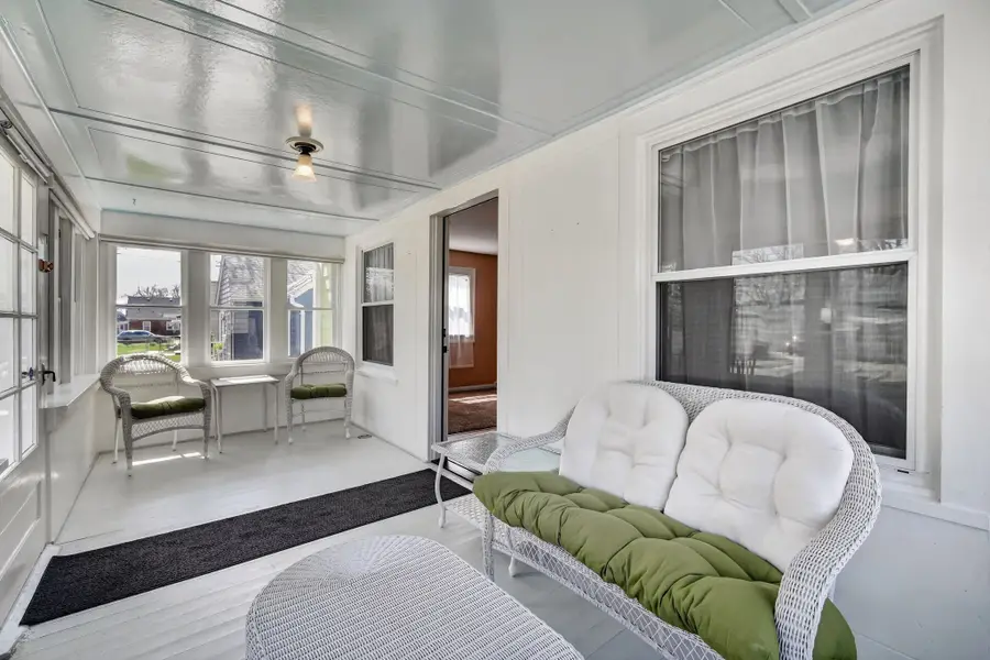 528 13th Street, West Des Moines, IA 50265 - #3