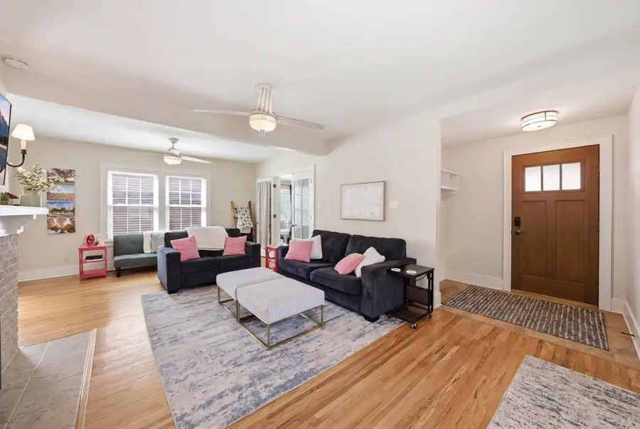 504 Ash Avenue, Ames, IA 50014 - #2