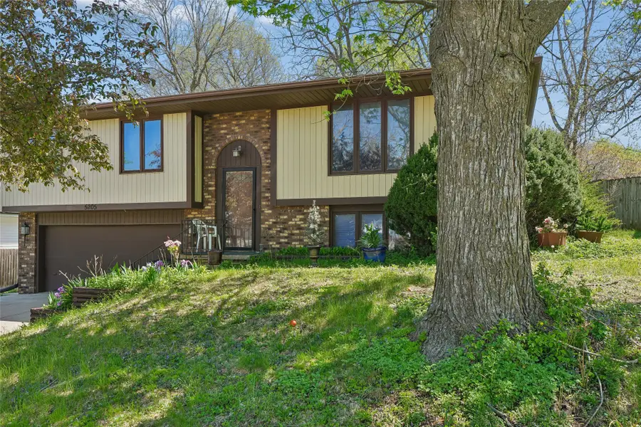 5205 SE 8th Street, Des Moines, IA 50315 - #2