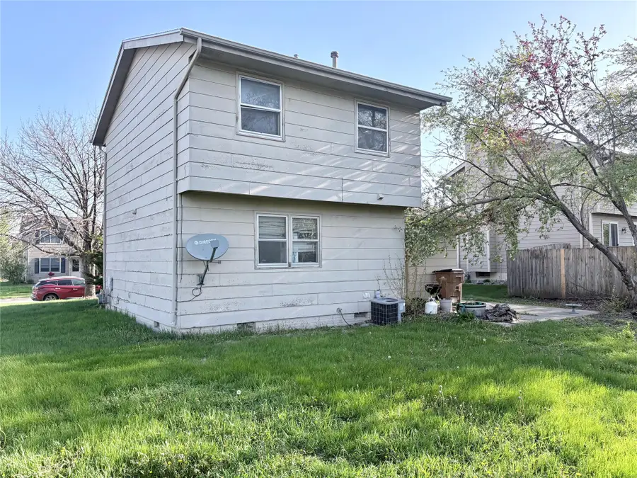 100 NE 5th Court, Grimes, IA 50111 - #3
