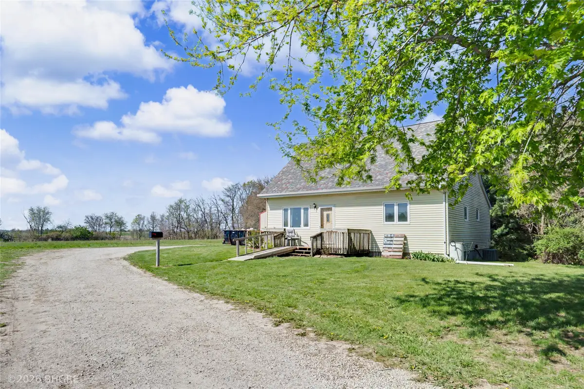 5668 180th Avenue, Carlisle, IA 50047 - #1