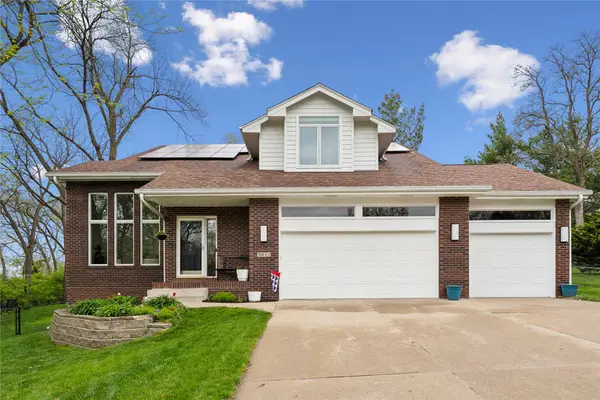 3011 Rhett Circle, Des Moines, IA 50321