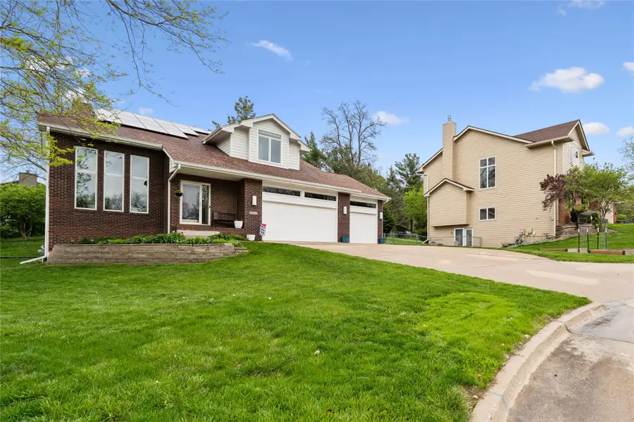 3011 Rhett Circle, Des Moines, IA 50321 - #3
