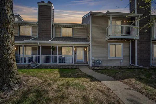 231 52nd Street, West Des Moines, IA 50265