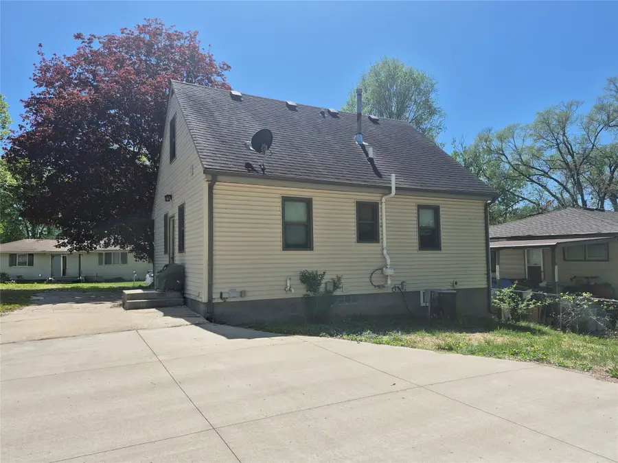 2660 Morton Avenue, Des Moines, IA 50317 - #2