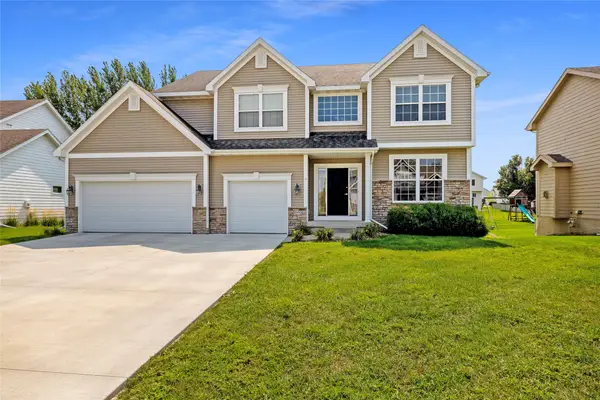 1690 SE Bell Drive, Waukee, IA 50263