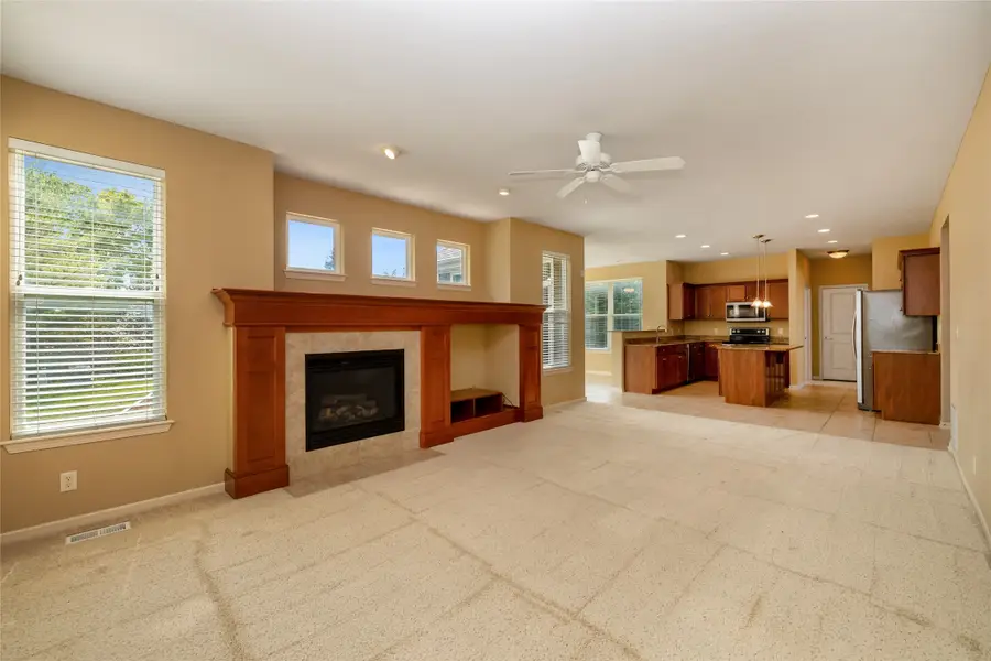 1690 SE Bell Drive, Waukee, IA 50263 - #3