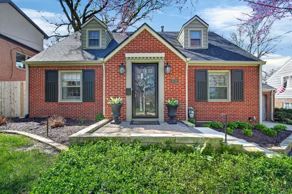 5712 Harwood Drive, Des Moines, IA 50312