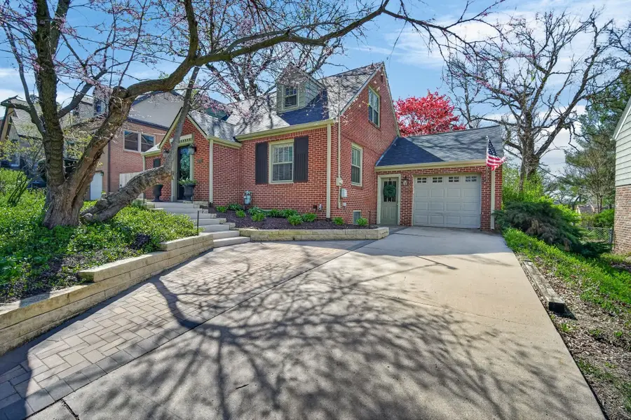 5712 Harwood Drive, Des Moines, IA 50312 - #2