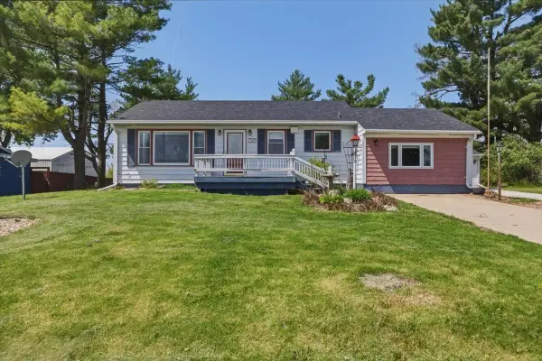 2509 1st Avenue, Perry, IA 50220