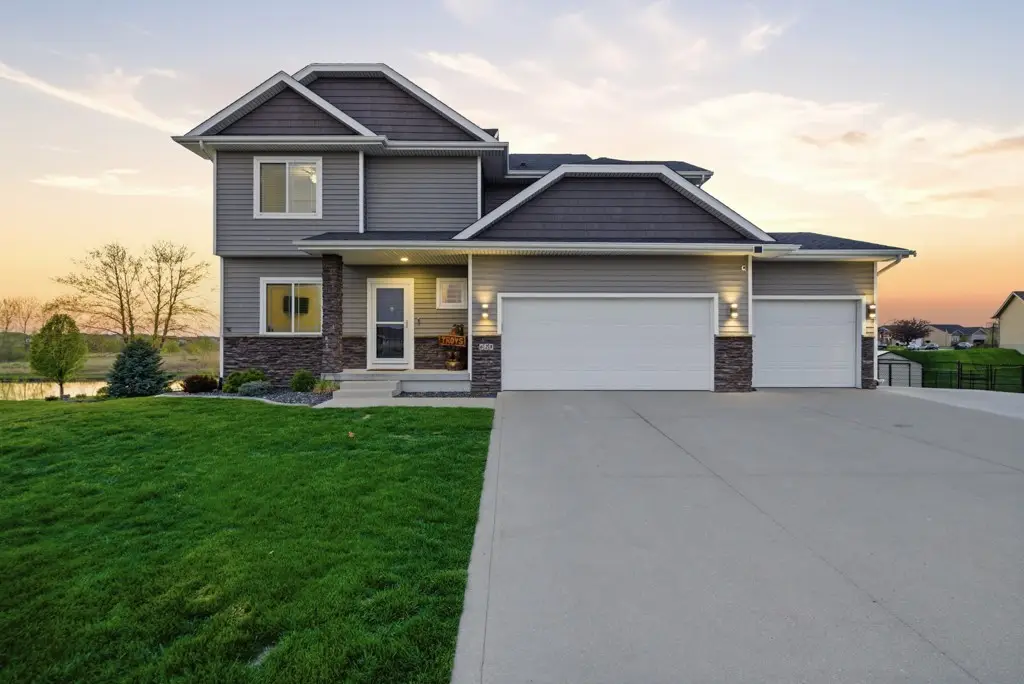 628 Mulberry Drive Nw, Bondurant, IA 50035 - #1