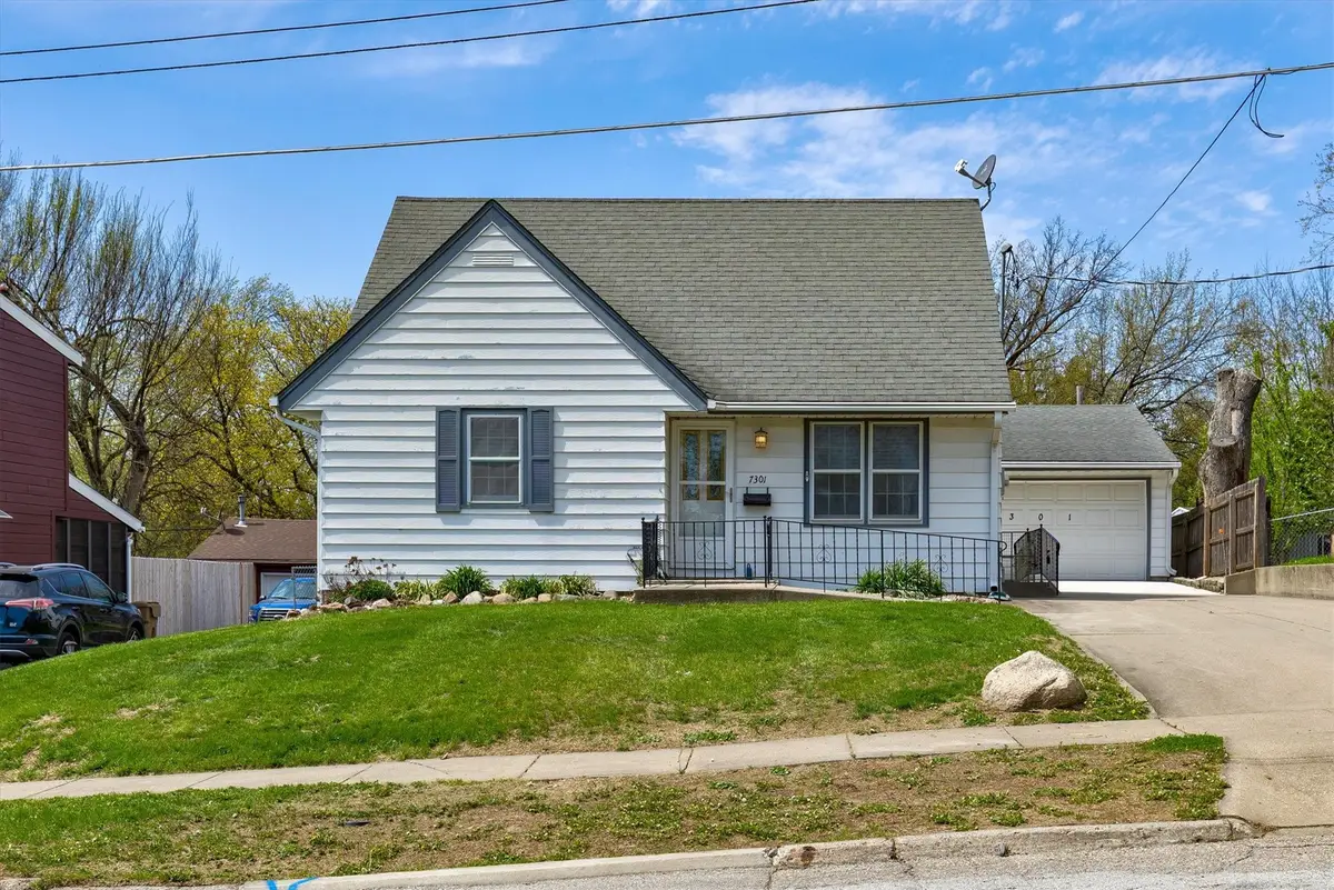 7301 Oliver Smith Drive, Urbandale, IA 50322 - #1