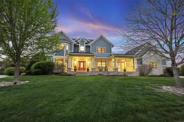 9135 NW 72nd Circle, Johnston, IA 50131