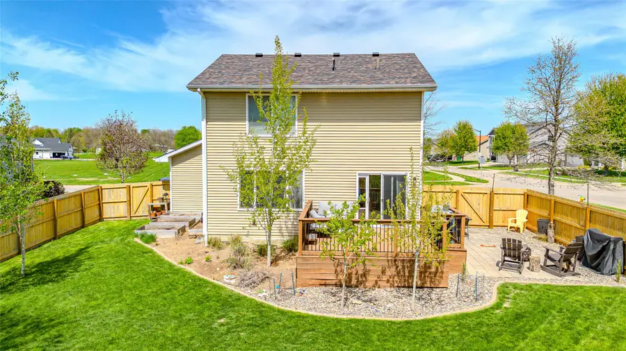 6445 SE Sunsplash Drive, Pleasant Hill, IA 50327 - #2