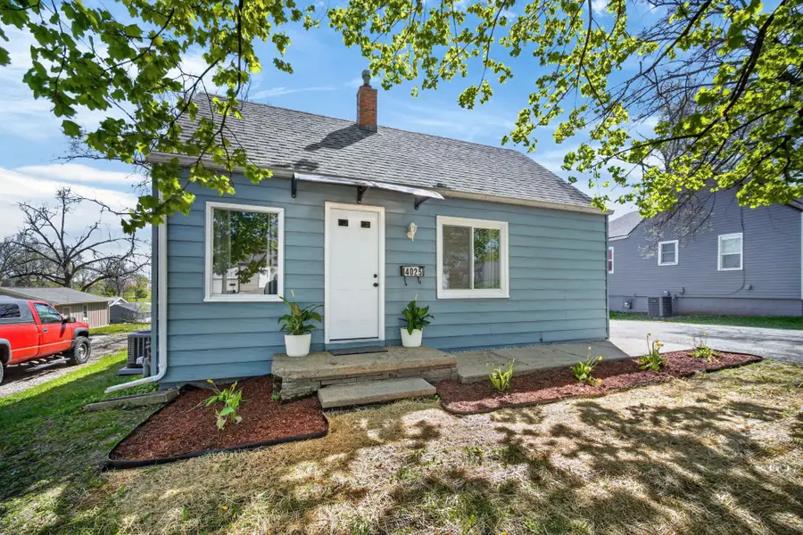 4025 51st Street, Des Moines, IA 50310 - #3