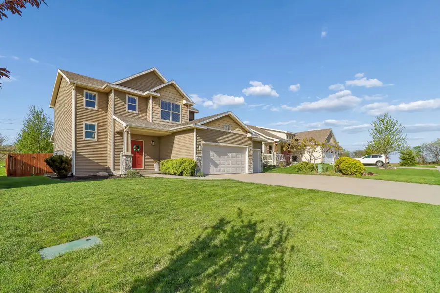 14205 Aurora Avenue, Urbandale, IA 50323 - #2