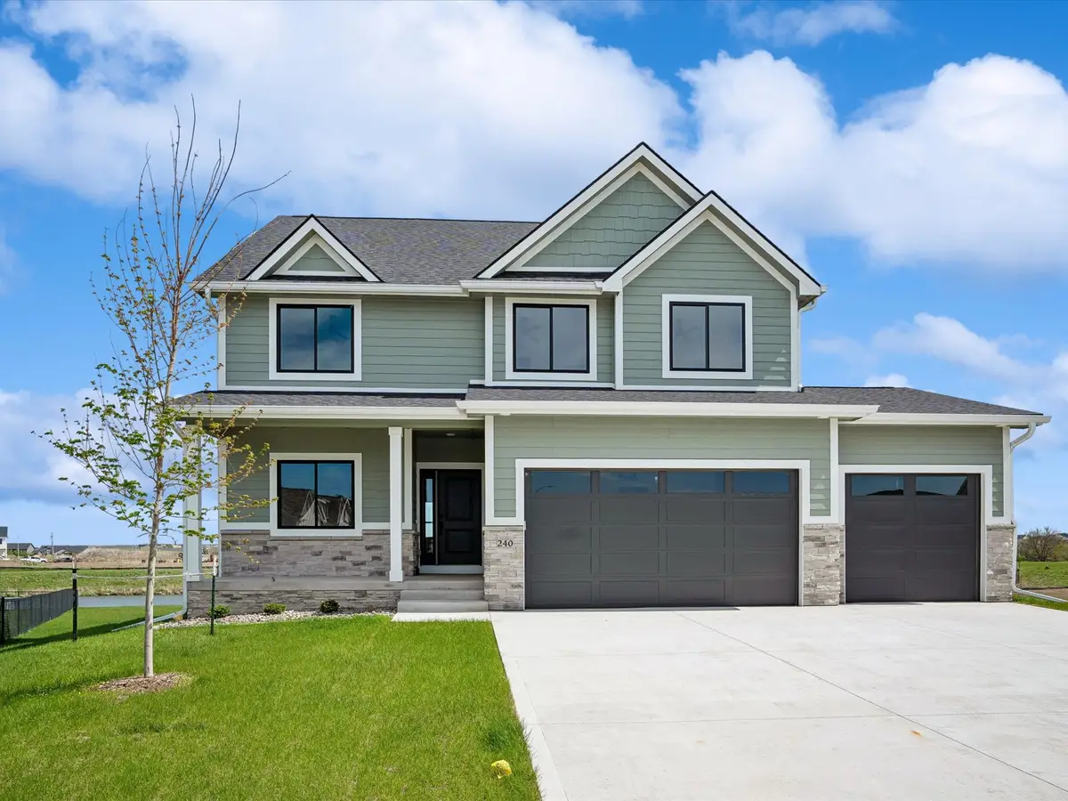 240 NW Copperleaf Court, Waukee, IA 50263 - #1