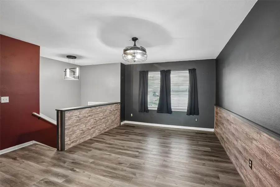 5805 SW 4th Street, Des Moines, IA 50315 - #2