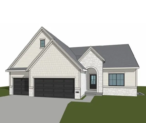 1263 S 92nd Street, West Des Moines, IA 50266